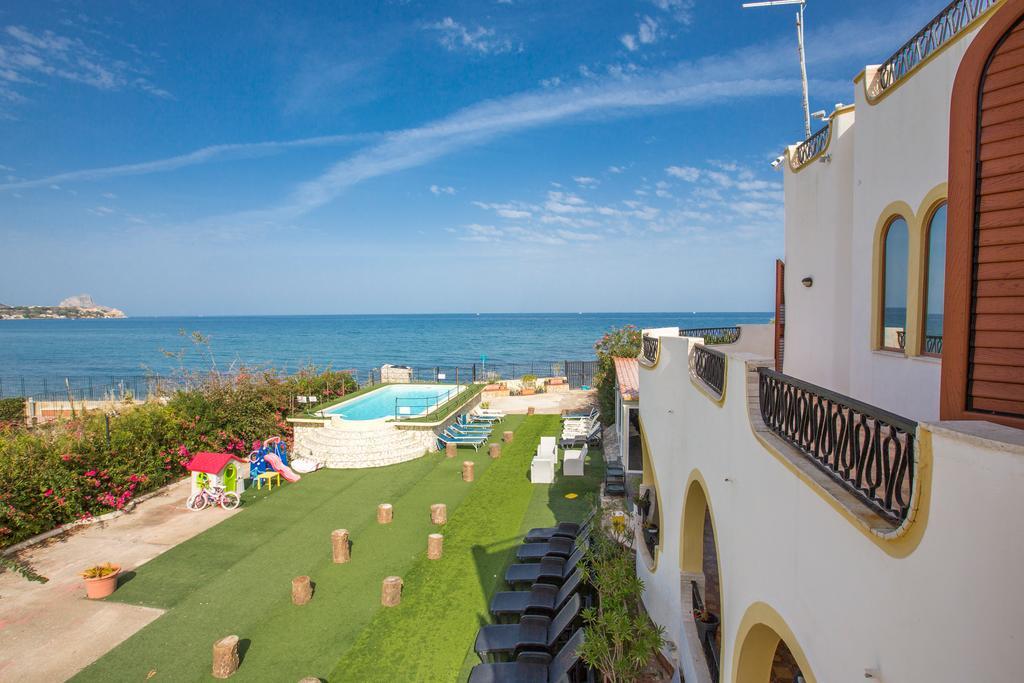 Villa Silvia كاستلداتشا المظهر الخارجي الصورة