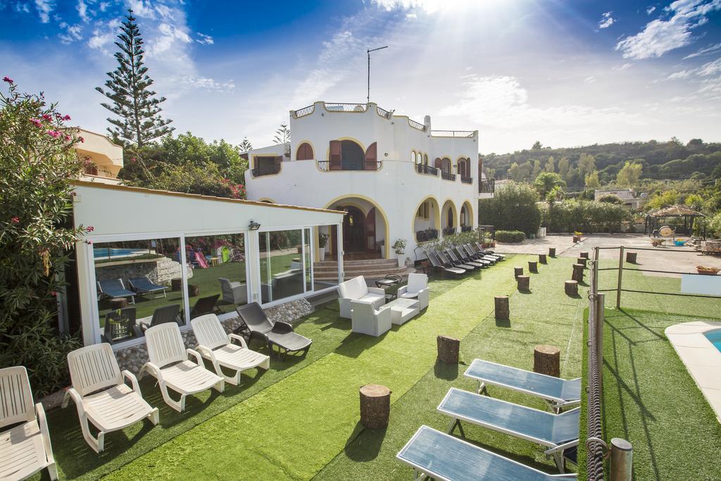 Villa Silvia كاستلداتشا المظهر الخارجي الصورة