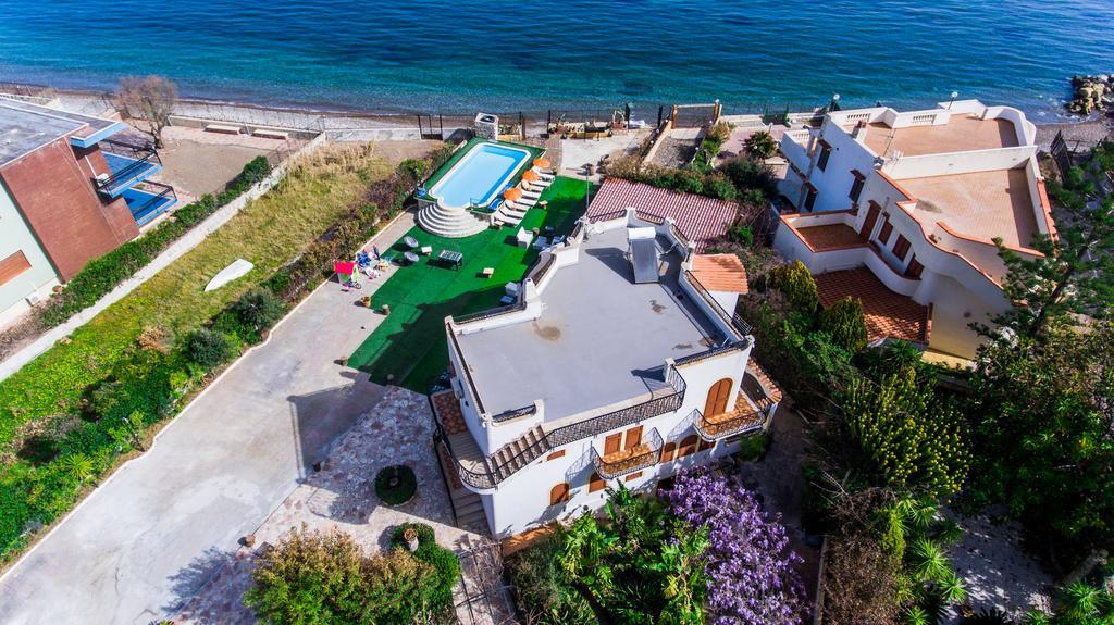 Villa Silvia كاستلداتشا المظهر الخارجي الصورة